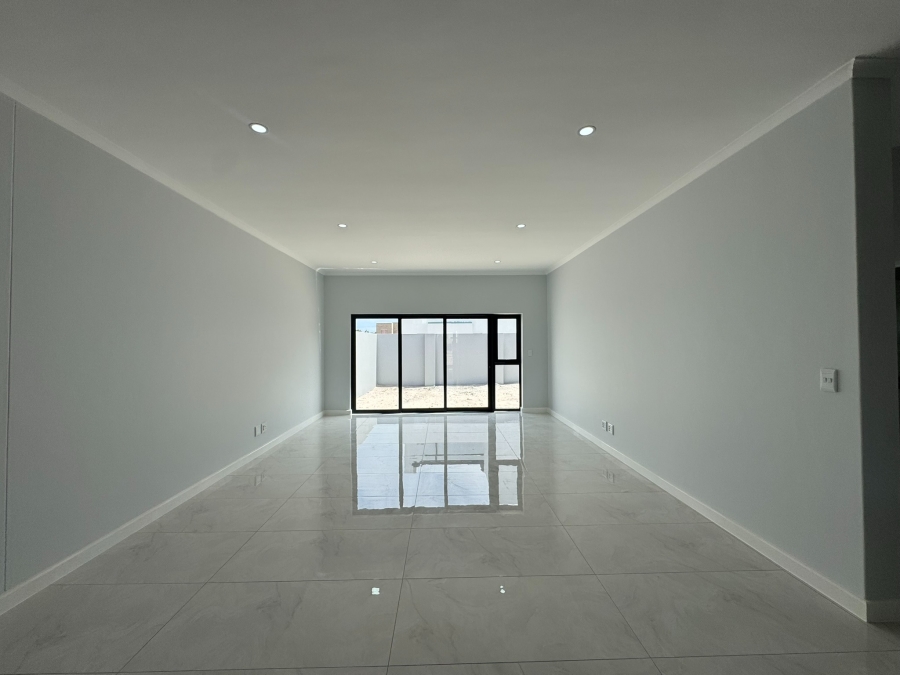 4 Bedroom Property for Sale in Sandown Western Cape